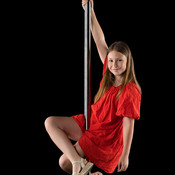 Pole dance studio photoshoot: Maša <em>Photo: © Saša Huzjak</em>