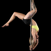 Pole dance studio photoshoot: Mateja <em>Photo: © Saša Huzjak</em>