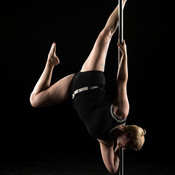 Pole dance studio photoshoot: Valerija <em>Photo: © Saša Huzjak</em>